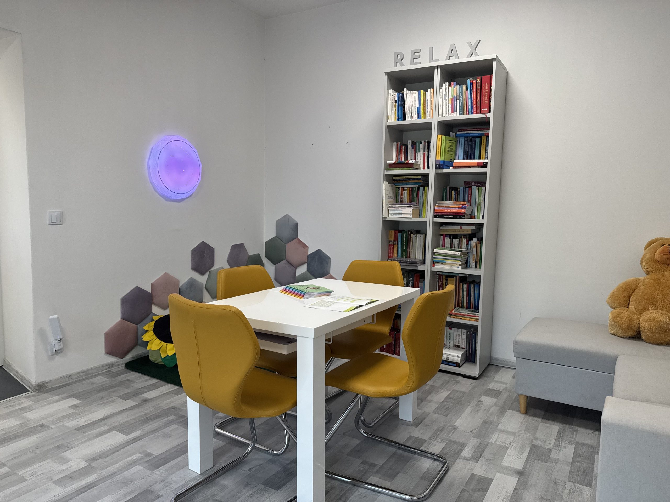 Crafting Captivating Headlines: Your awesome post title goes here